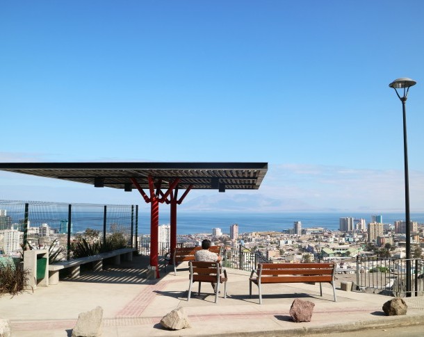 Plazas Antofagasta Limpia y Conectada